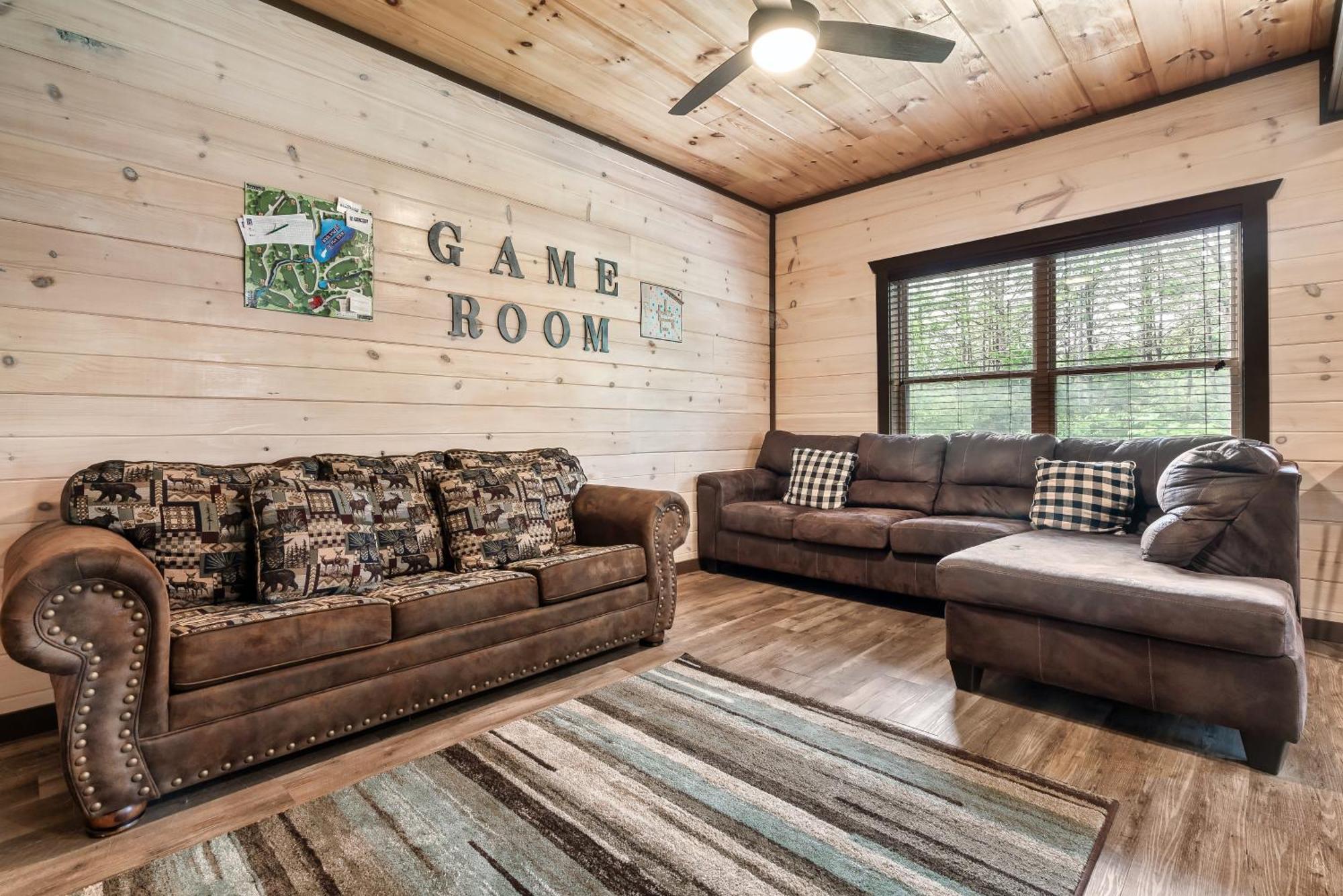 Luxury 3-Br Cabin Minutes From Parkway With Game Room And Hot Tub Pigeon Forge Exterior foto